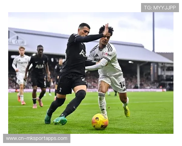 热刺截胡詹姆斯·威尔逊成功，苏格兰天才前锋弃枪手投百合